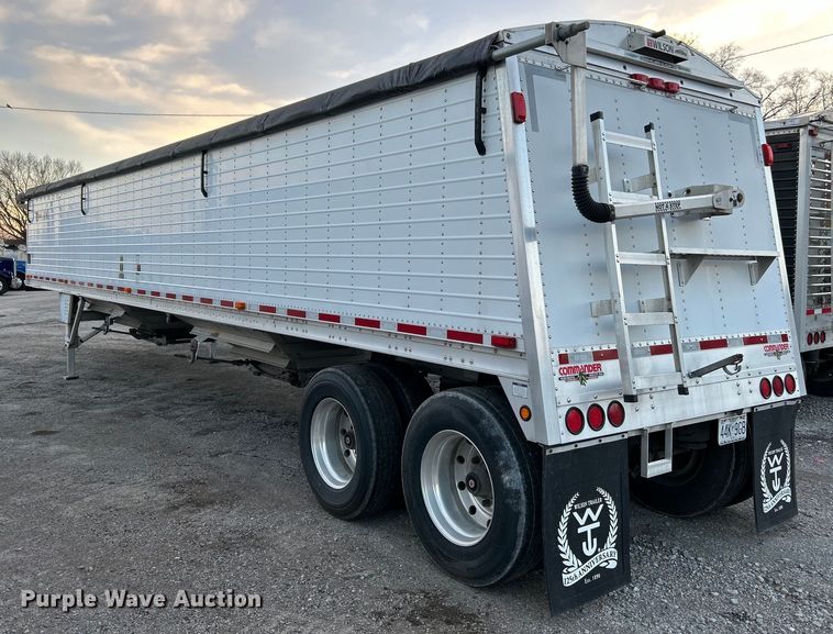 image for item EK4168 2015 Wilson DWH-5000 grain trailer