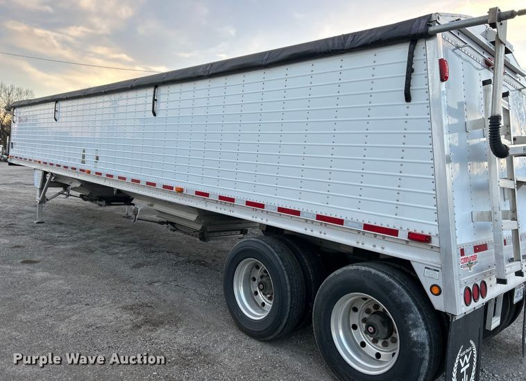 image for item EK4168 2015 Wilson DWH-5000 grain trailer