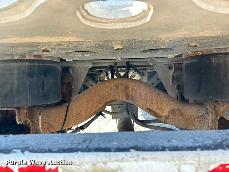 image for item EK4194 2014 Mac  TN1050APB pneumatic dry bulk trailer