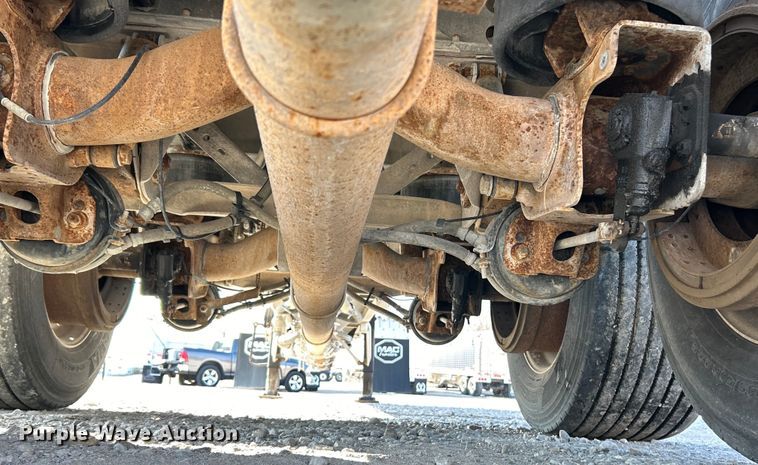 image for item EK4194 2014 Mac  TN1050APB pneumatic dry bulk trailer