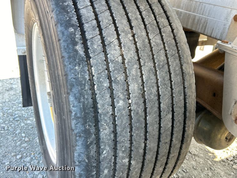 image for item EK4194 2014 Mac  TN1050APB pneumatic dry bulk trailer