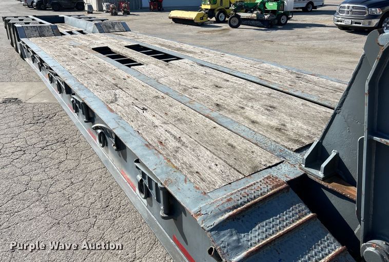 image for item EK4273 1993 Dynaweld  lowboy equipment trailer