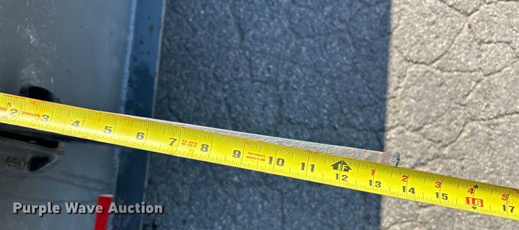 image for item EK4273 1993 Dynaweld  lowboy equipment trailer