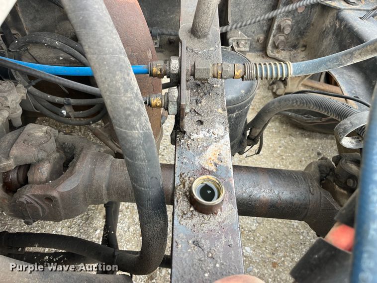 image for item LD9305 1990 Ford L9000 semi truck