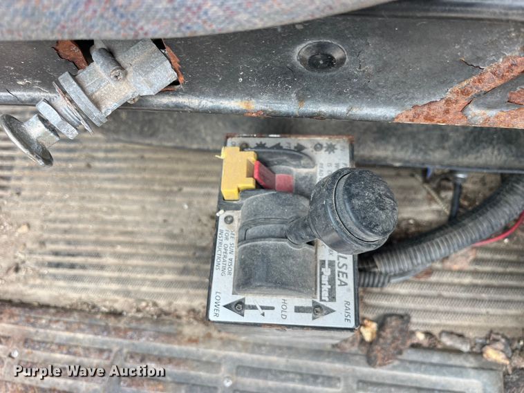 image for item LD9305 1990 Ford L9000 semi truck