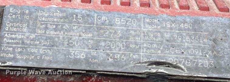 image for item LD9306 2005 International  9400i semi truck