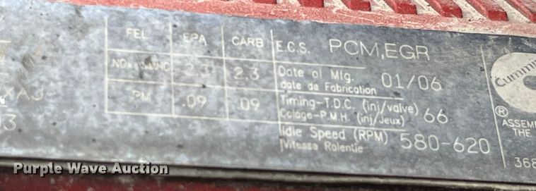 image for item LD9306 2005 International  9400i semi truck