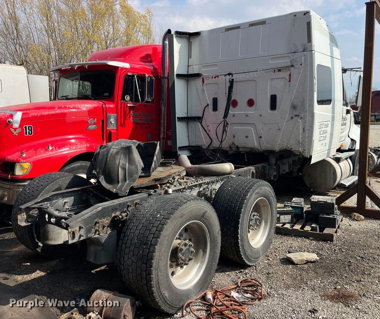 image for item LD9309 2008 International ProStar Premium semi truck