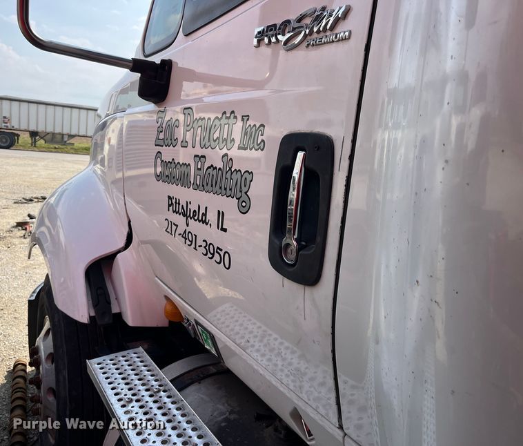 image for item LD9309 2008 International ProStar Premium semi truck