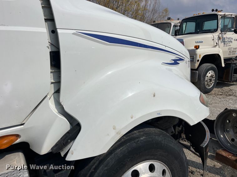 image for item LD9309 2008 International ProStar Premium semi truck