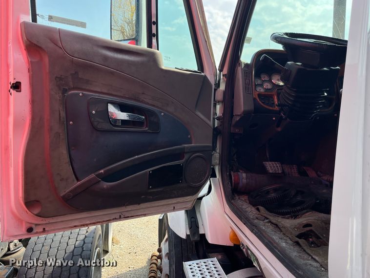 image for item LD9309 2008 International ProStar Premium semi truck