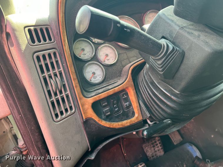 image for item LD9309 2008 International ProStar Premium semi truck