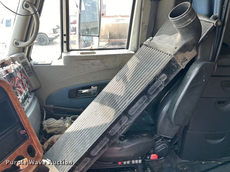 image for item LD9309 2008 International ProStar Premium semi truck