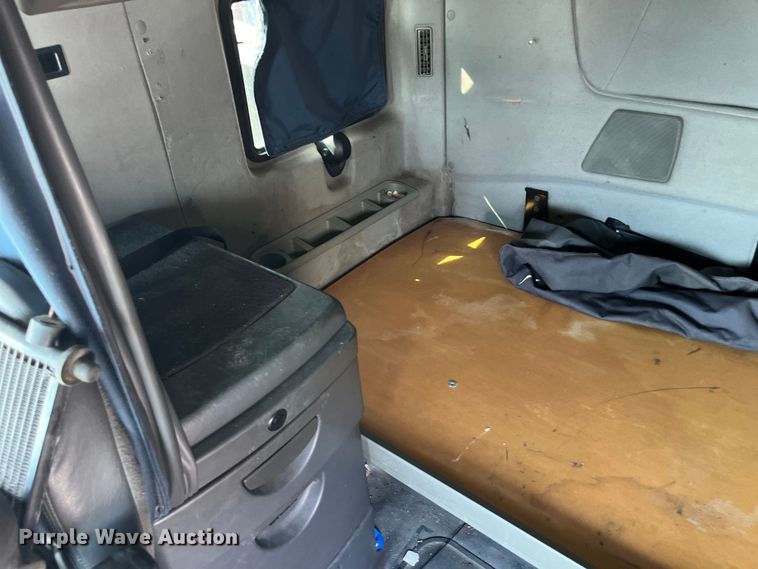 image for item LD9309 2008 International ProStar Premium semi truck