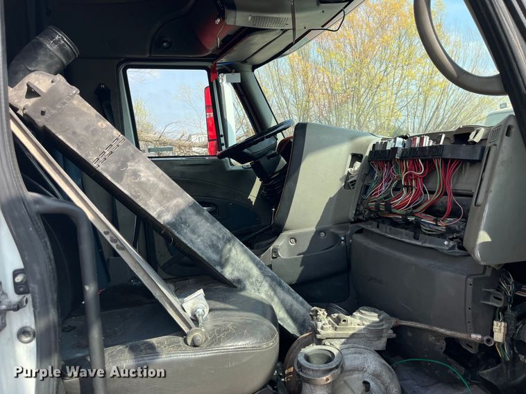 image for item LD9309 2008 International ProStar Premium semi truck