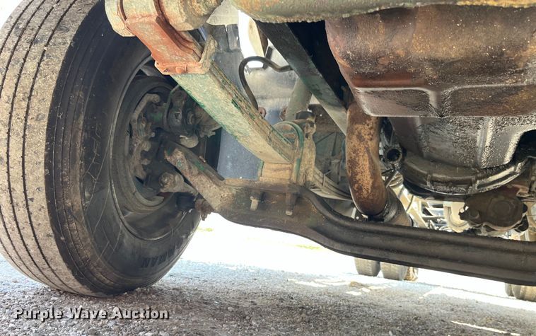 image for item LD9311 1996 Mack CH613 semi truck