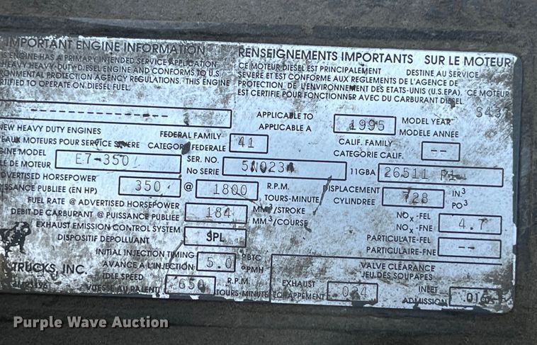 image for item LD9311 1996 Mack CH613 semi truck