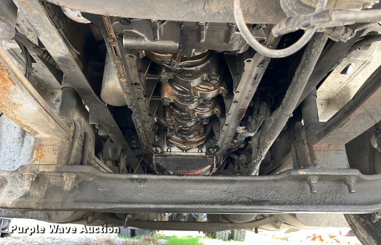 image for item LD9315 2007 International 9400i semi truck