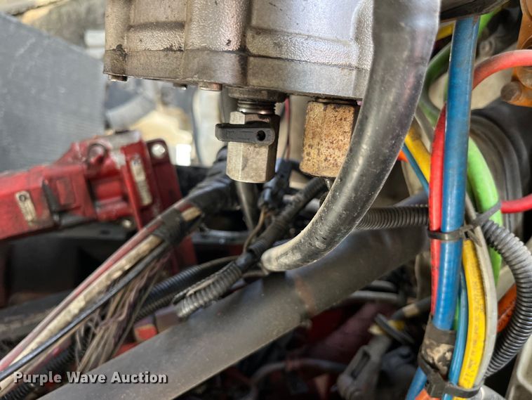 image for item LD9315 2007 International 9400i semi truck