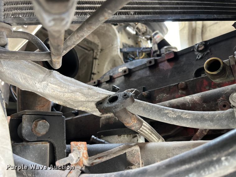 image for item LD9315 2007 International 9400i semi truck