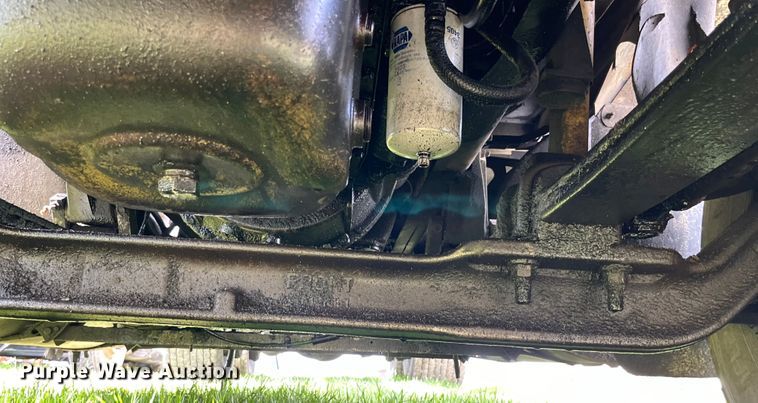 image for item LD9316 1995 International  9200 semi truck