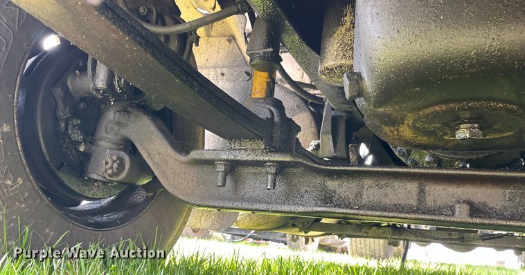 image for item LD9316 1995 International  9200 semi truck