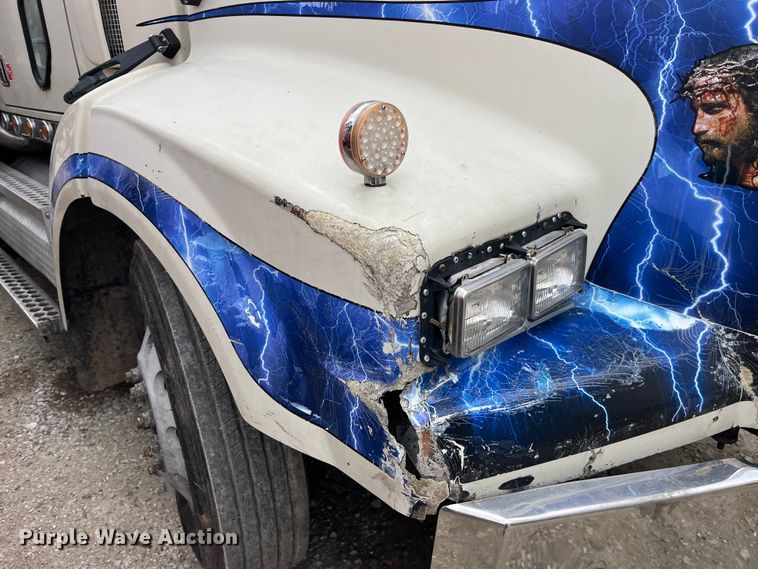 image for item LD9349 2005 Western Star 4900EX semi truck