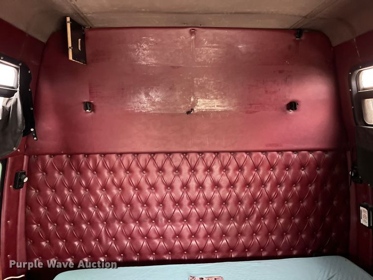 image for item LD9349 2005 Western Star 4900EX semi truck