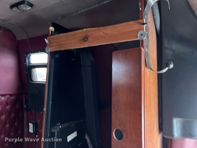 image for item LD9349 2005 Western Star 4900EX semi truck