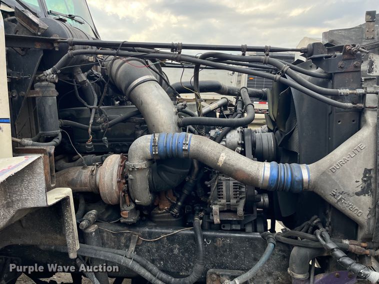 image for item LD9349 2005 Western Star 4900EX semi truck