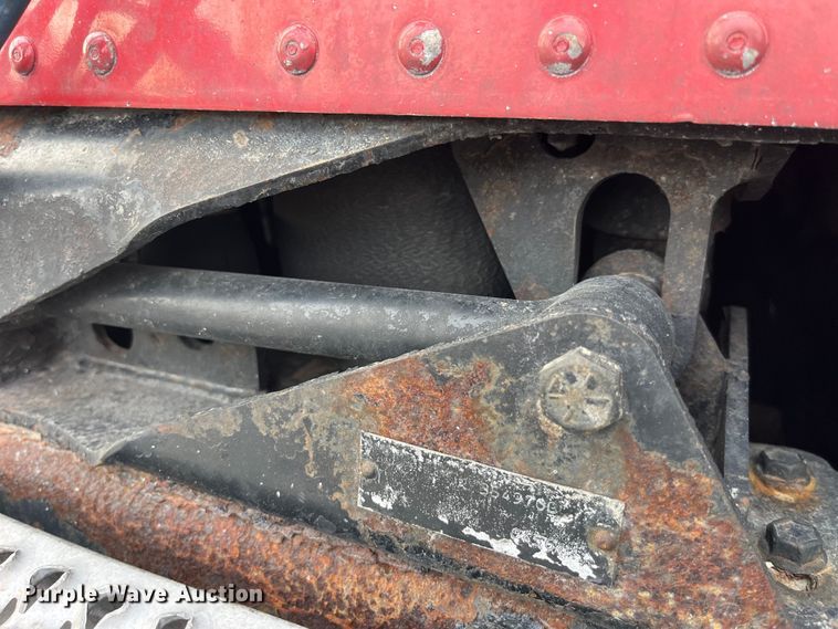 image for item LD9350 2003 International  9200i semi truck