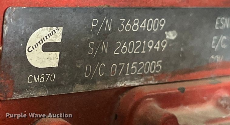 image for item LD9352 2006 International 9400i semi truck