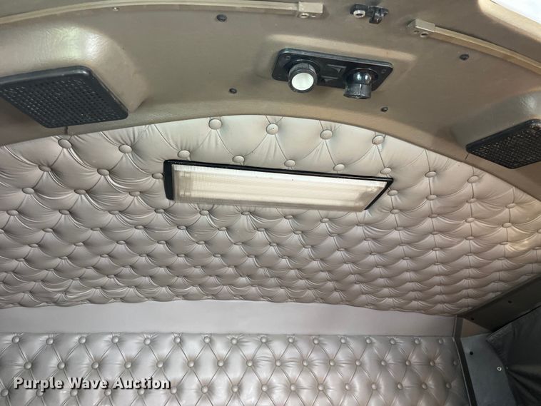 image for item LD9360 2006 Kenworth T600 semi truck