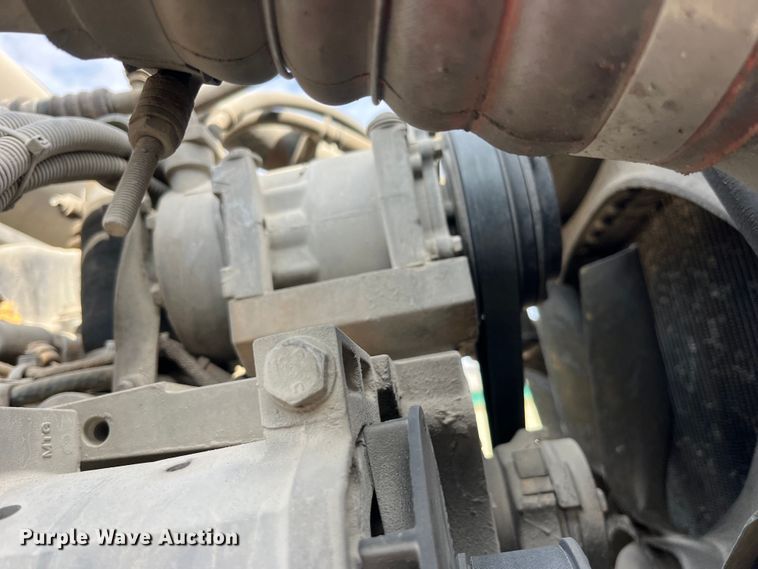 image for item LD9360 2006 Kenworth T600 semi truck