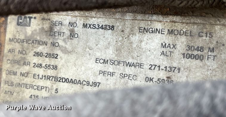 image for item LD9360 2006 Kenworth T600 semi truck