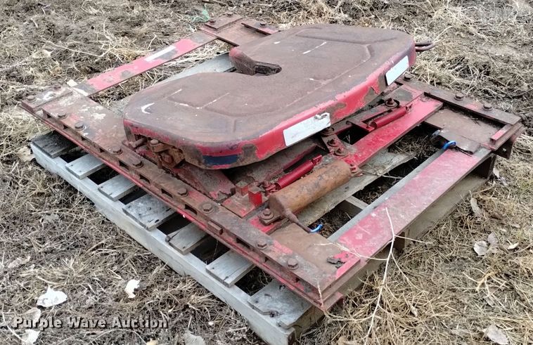 image for item LN9966 Fontaine No-Slack II fifth wheel plate