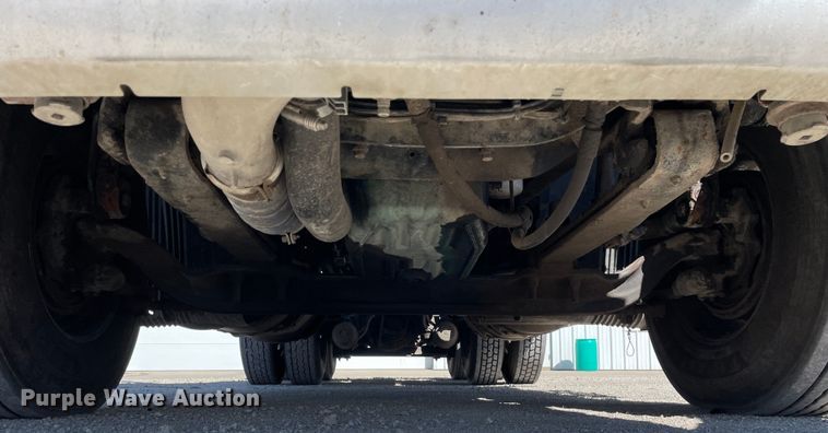 image for item LW9023 2006 Volvo  VNL semi truck