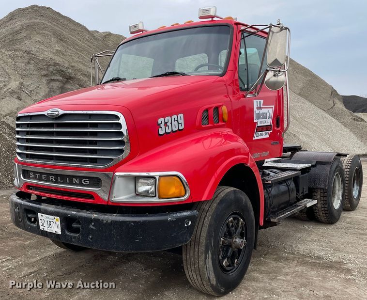 image for item LW9026 2003 Sterling  semi truck