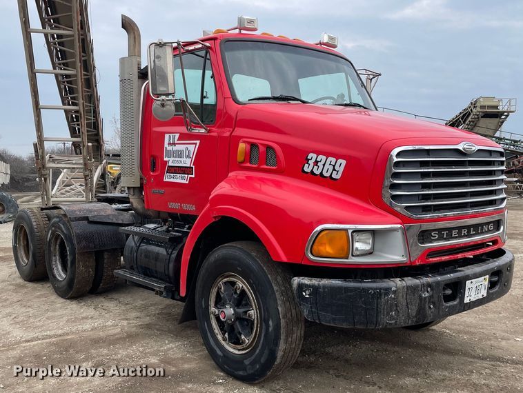 image for item LW9026 2003 Sterling  semi truck