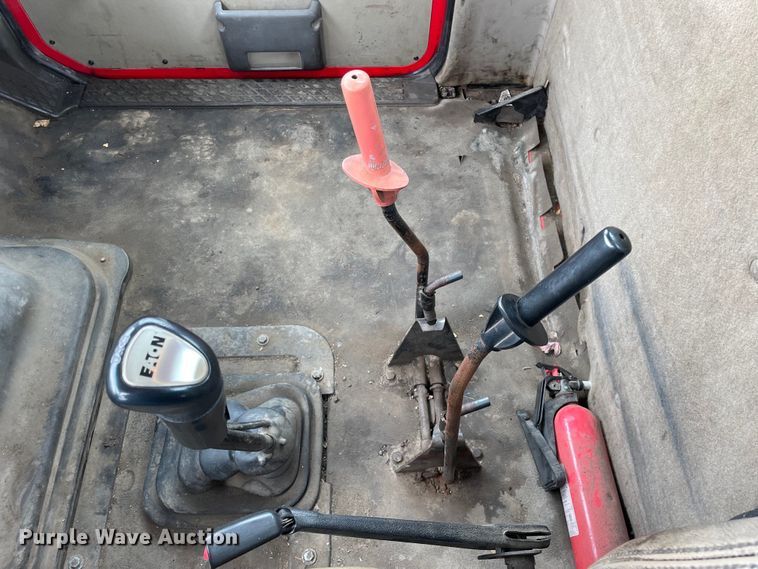 image for item LW9026 2003 Sterling  semi truck