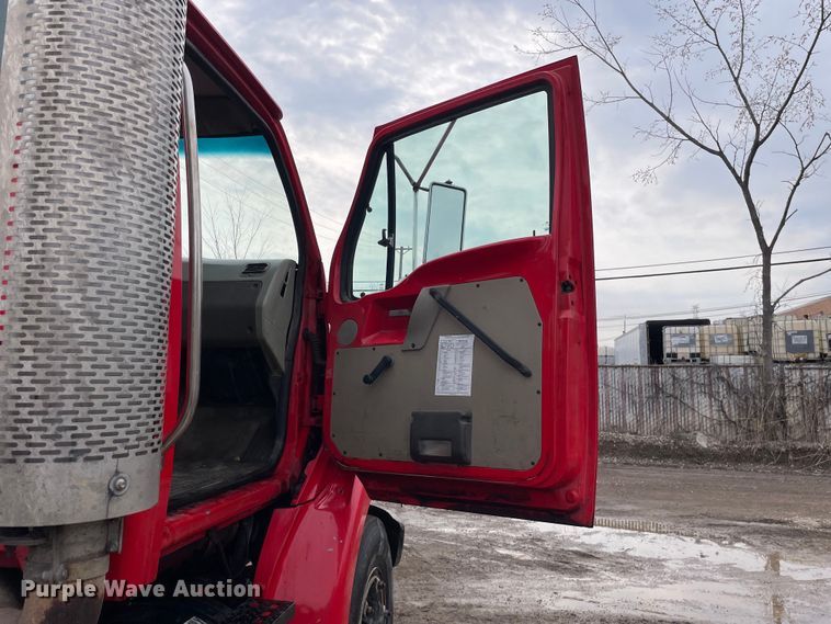 image for item LW9026 2003 Sterling  semi truck