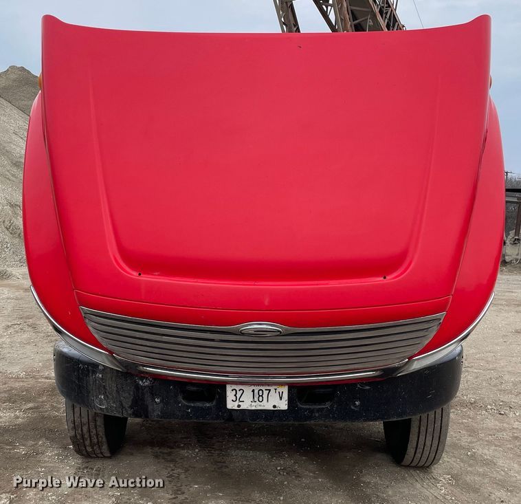 image for item LW9026 2003 Sterling  semi truck