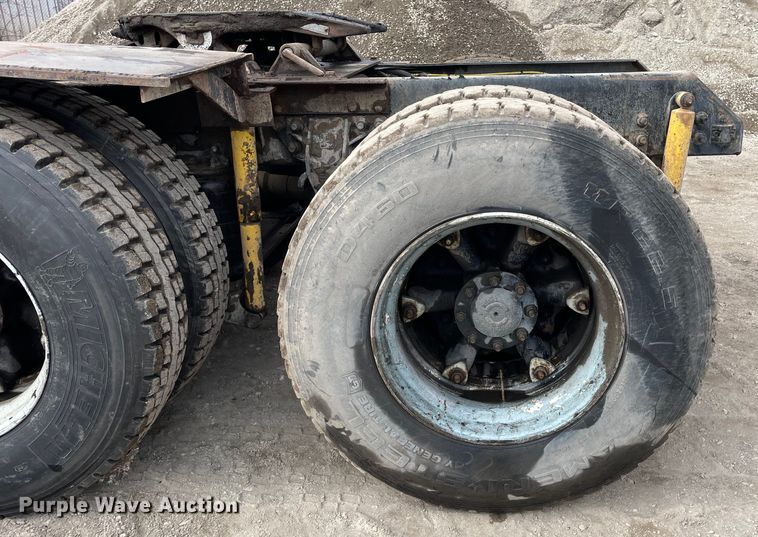 image for item LW9026 2003 Sterling  semi truck