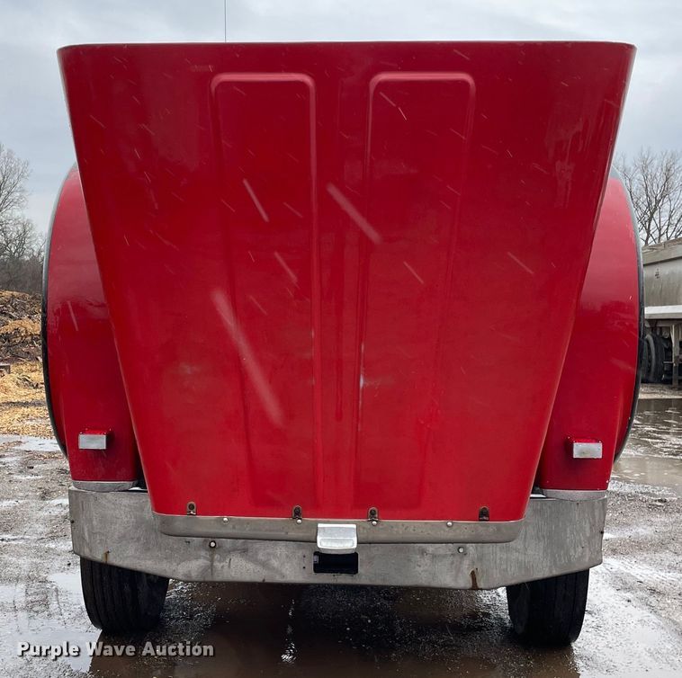 image for item LW9030 1990 International 9300 semi truck