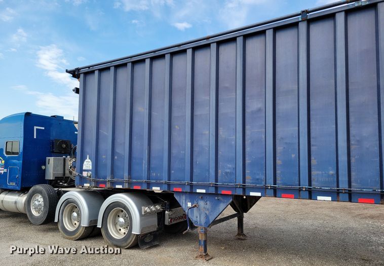 image for item MQ9694 2005 Wilkens 4511115SP0T walking floor trailer