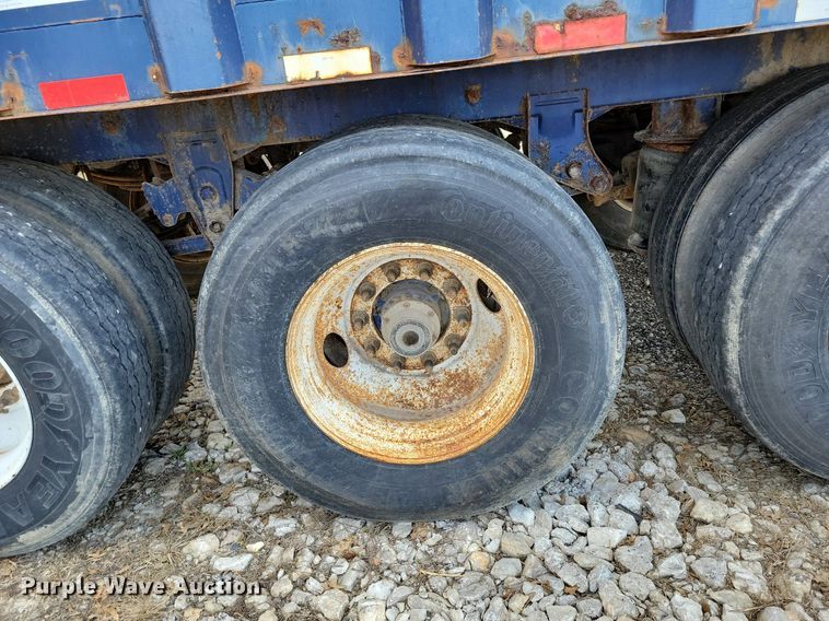 image for item MQ9694 2005 Wilkens 4511115SP0T walking floor trailer