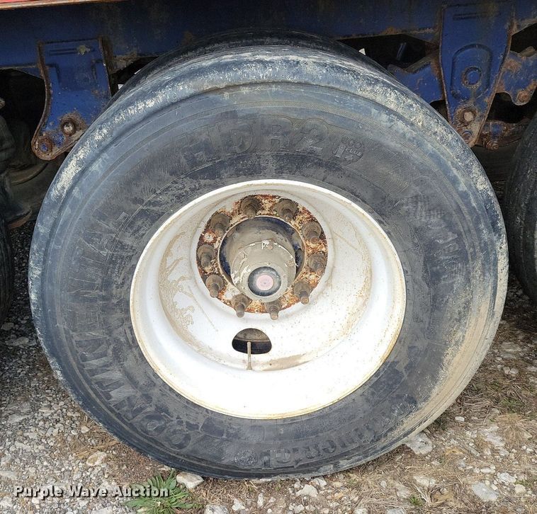 image for item MQ9694 2005 Wilkens 4511115SP0T walking floor trailer