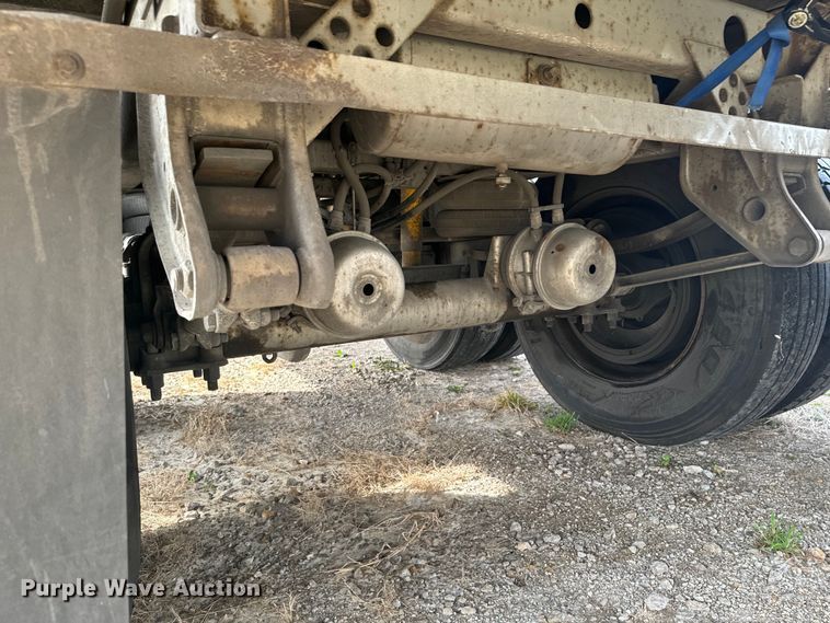 image for item ND9066 2005 Lufkin dry van trailer