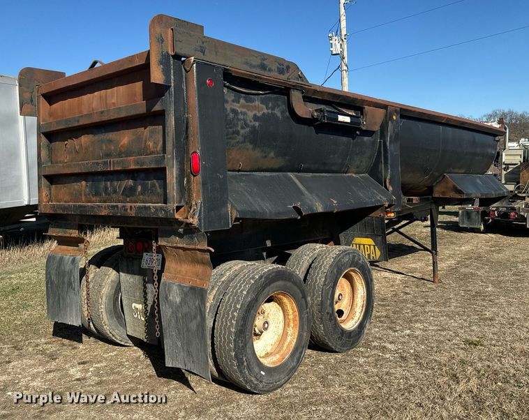 image for item NF9370 1998 Western Construction end dump trailer