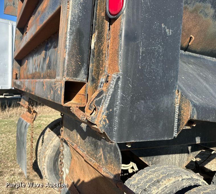 image for item NF9370 1998 Western Construction end dump trailer